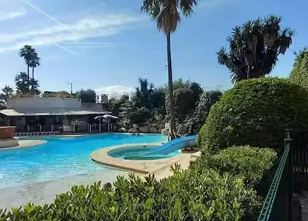 Cosy Blue Classe 2 Etoiles Piscine Parking Clim Terrasse Apartment *
